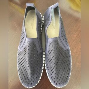 Ilse Jacobsen Men's Tulip 140 Slip-On Shoes - Navy. Size 12